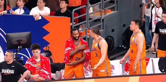 力压姚明!小斯:我是NBA历史第一个高中生身份获得年度最佳新秀