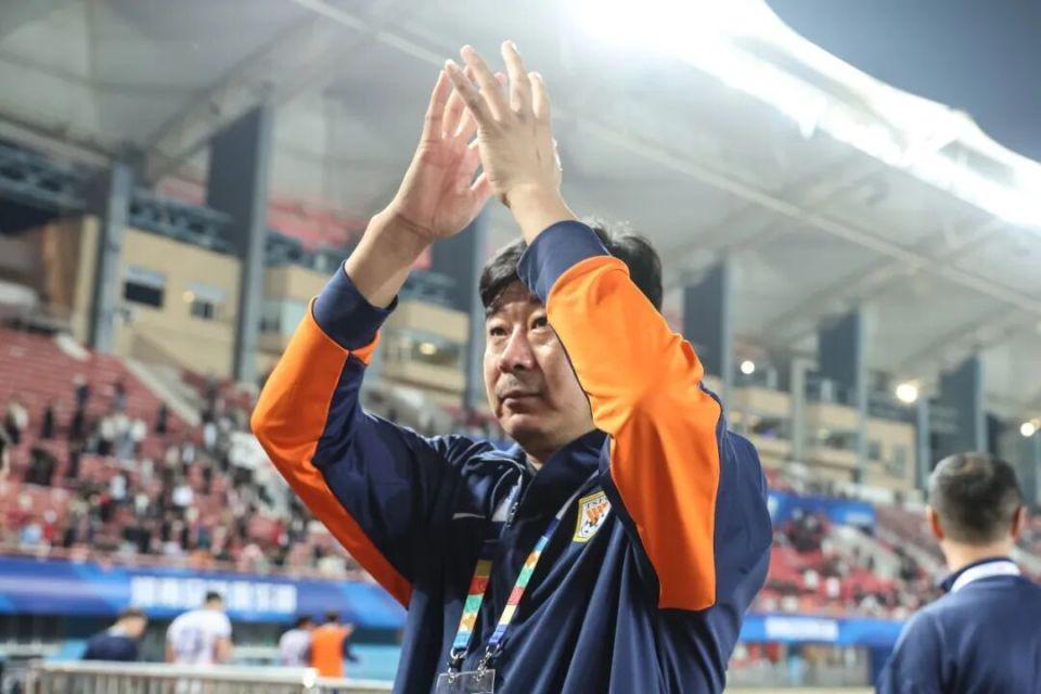 OG阿努诺比:英国篮球即将迎来大爆发