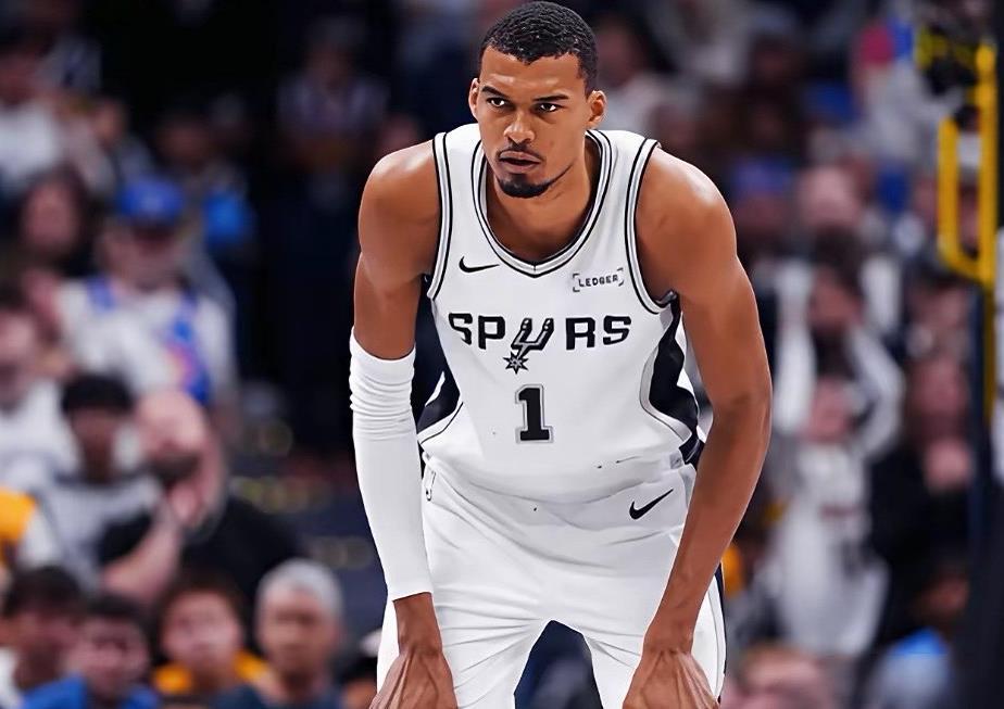 同样是NBA传奇巨星,为何科比营销害人,詹姆斯营销却无害?