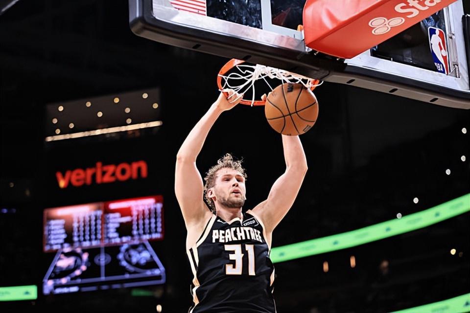 划重点!裁判官方:NBA新季严查辅助手推人 詹姆斯亚历山大等恐受大影响