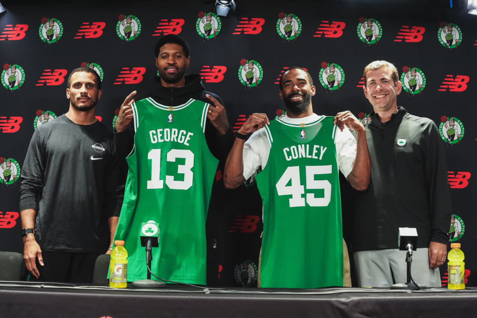 NBA最美女记者宫河麻耶:天使脸蛋傲人身材,人称"日本第一美臀"